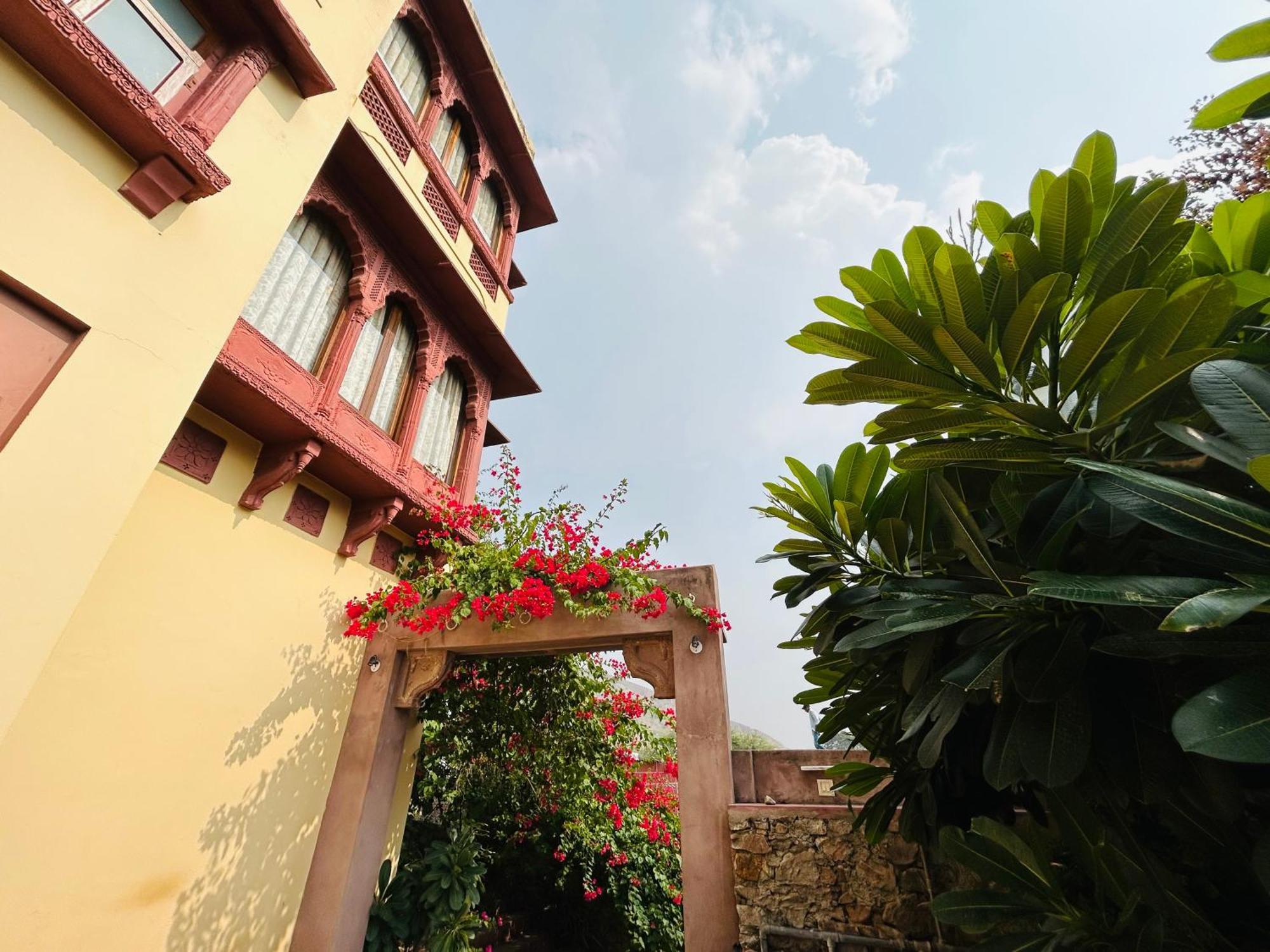 Adhbhut Hotel Jaipur Eksteriør billede