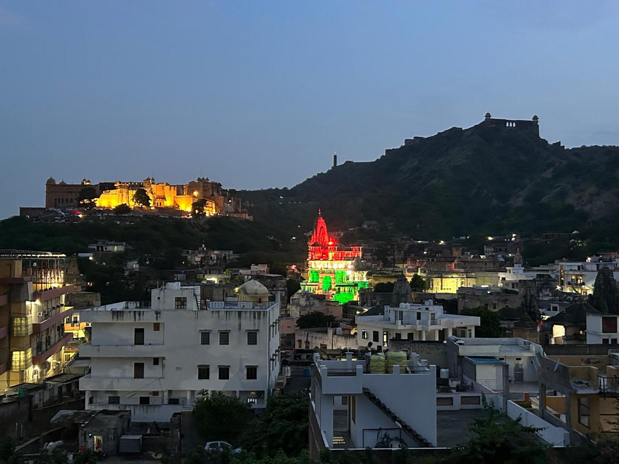 Adhbhut Hotel Jaipur Eksteriør billede