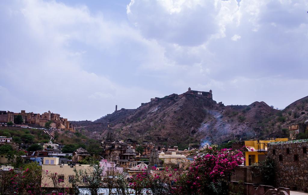Adhbhut Hotel Jaipur Eksteriør billede